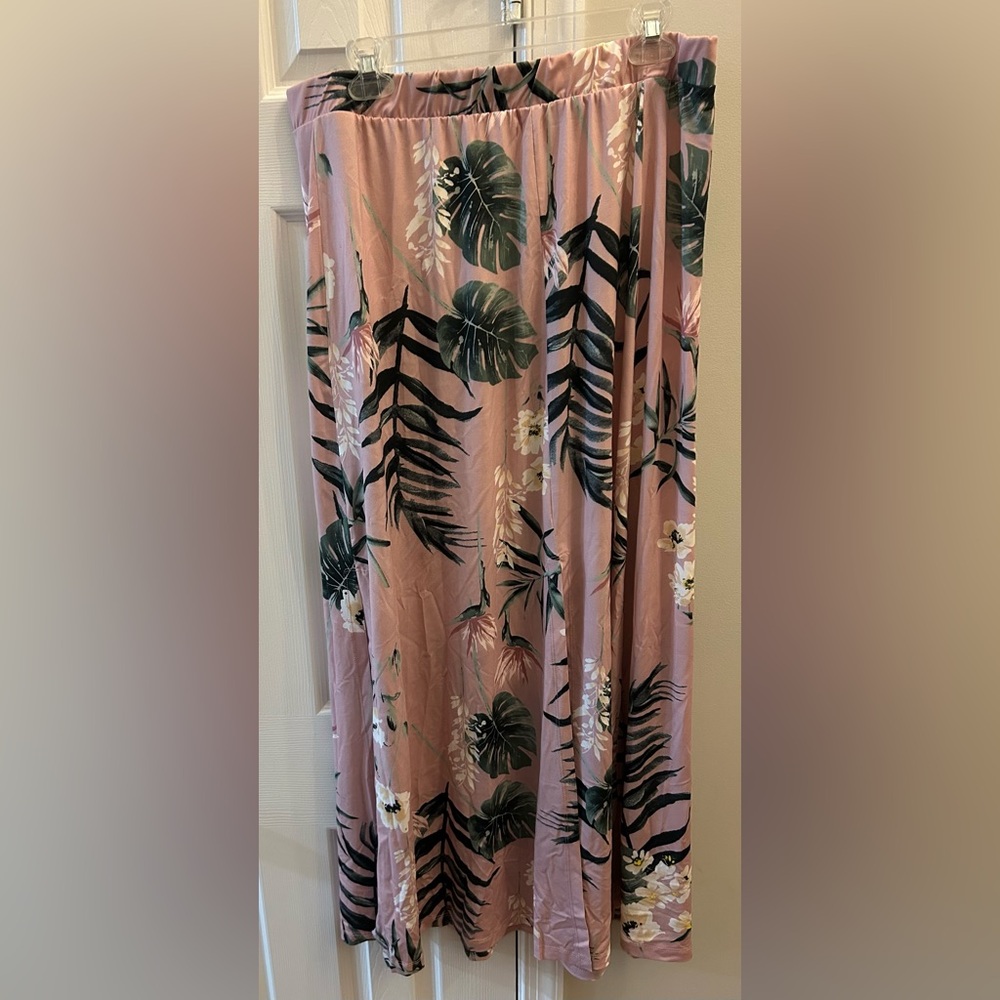 💙Fashion to Figure Pink Tropical Print Maxi Skirt